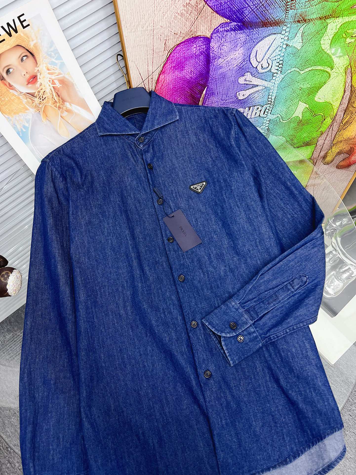 Casual denim long sleeved shirt