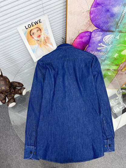 Casual denim long sleeved shirt