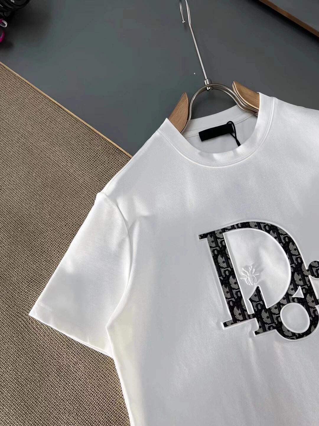 fabric label t-shirt