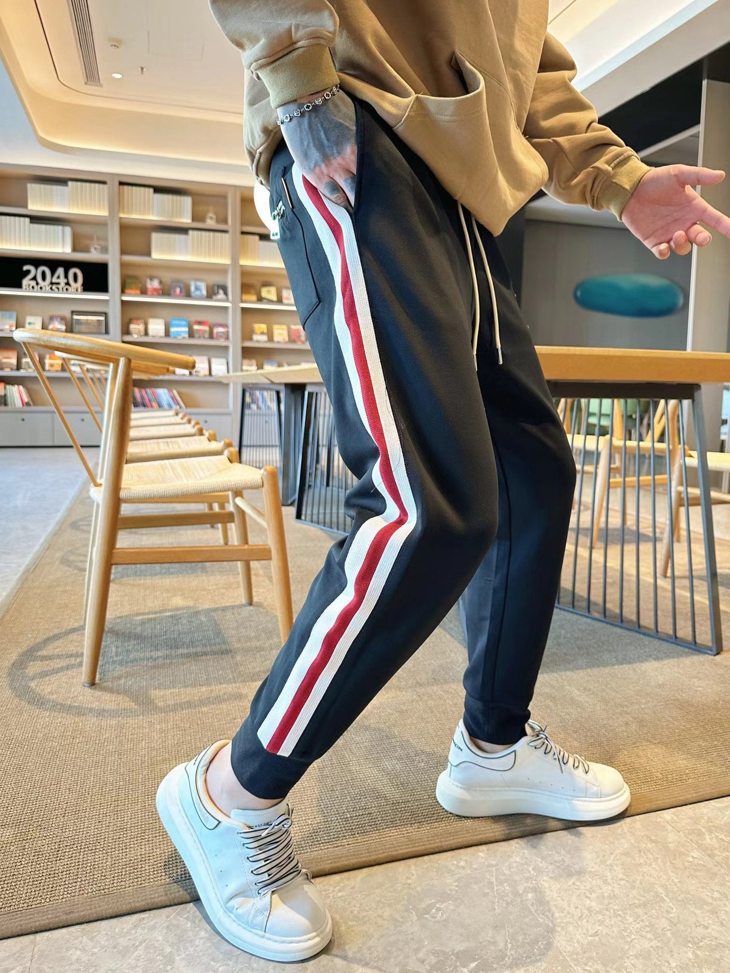 24SS Three vertical sports pattern pants