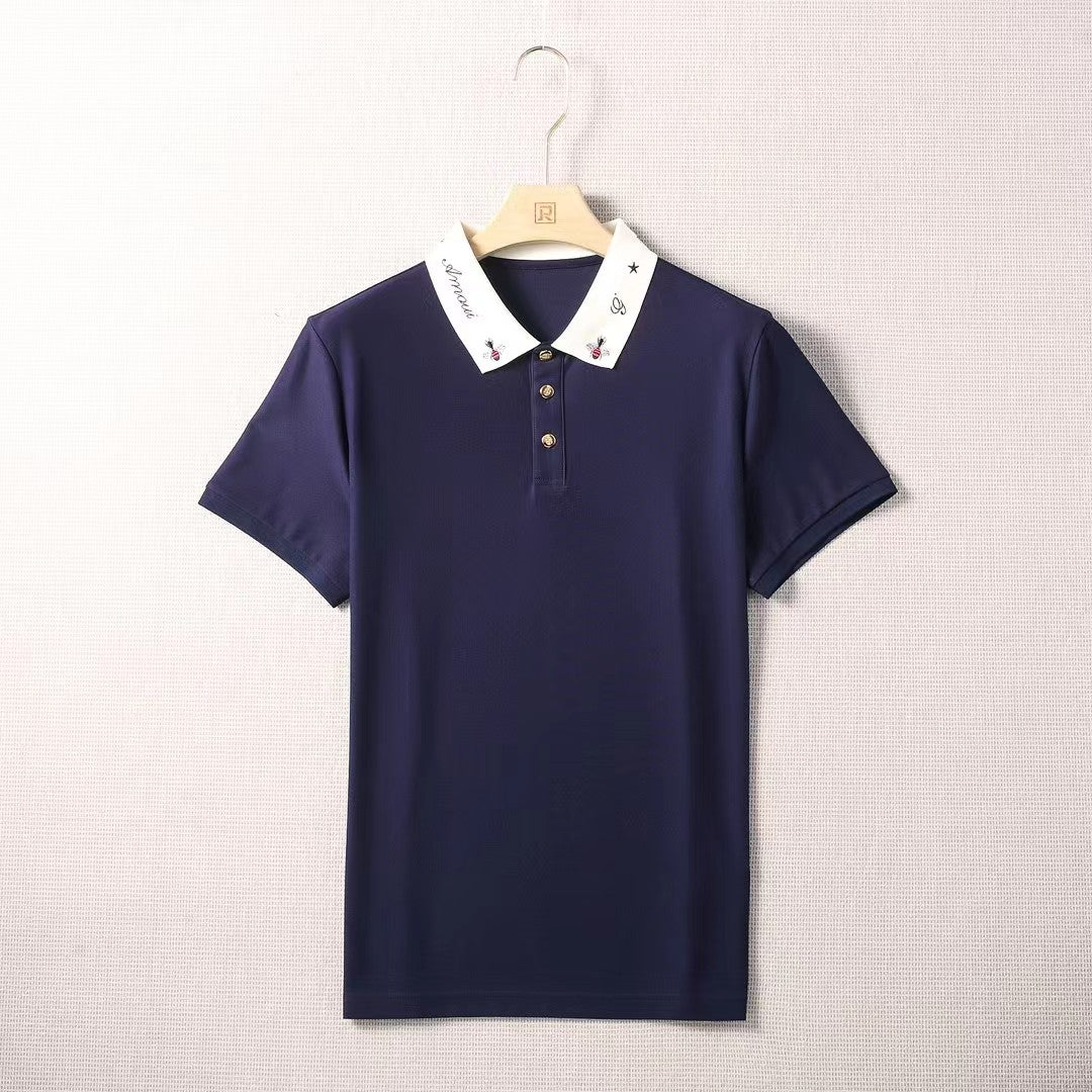 Classic style knitted bee pattern polo