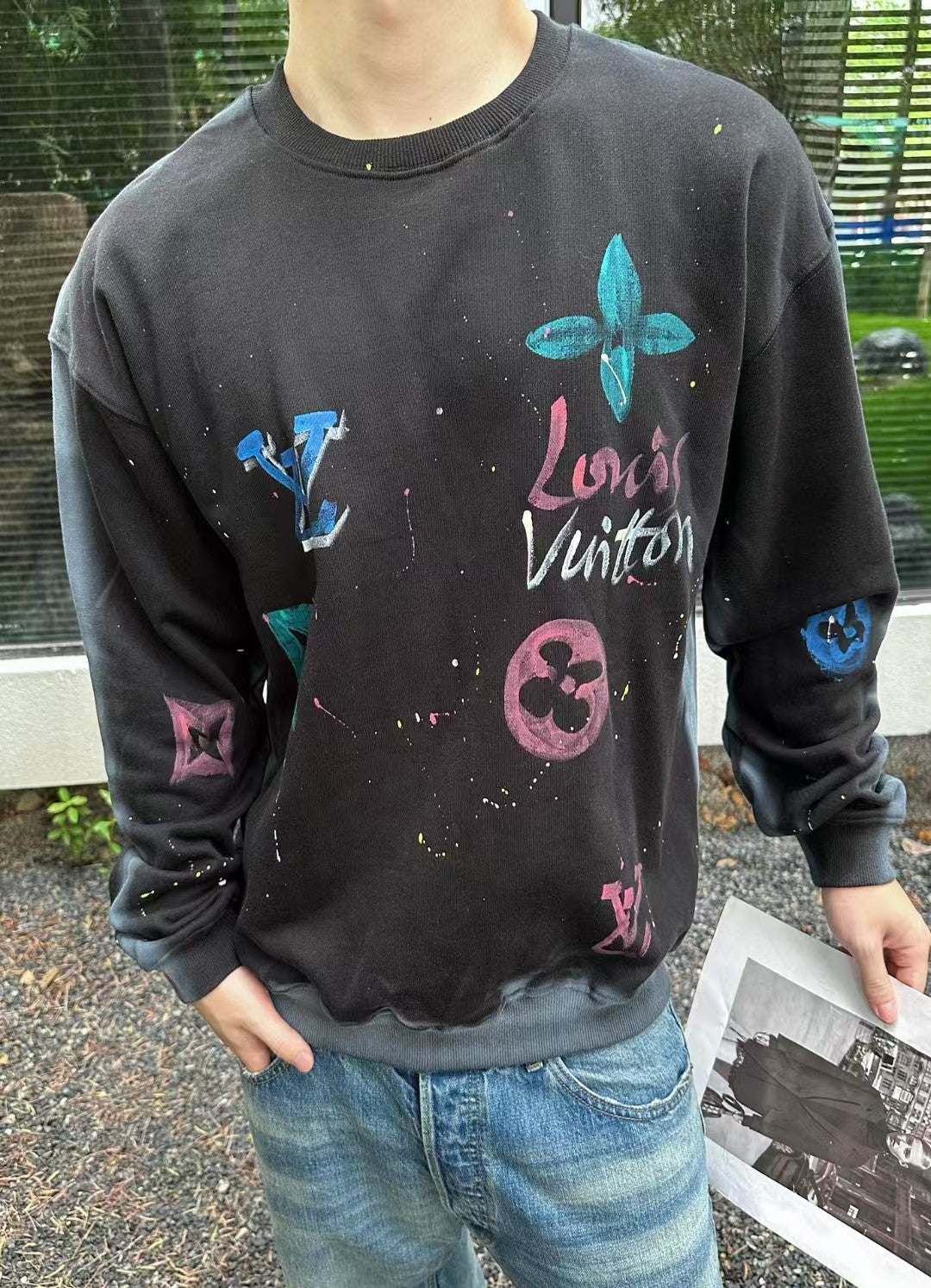 Wash damaged hand drawn round neck hoodie