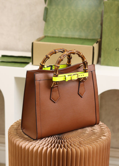 Diana small tote bag cuir leather